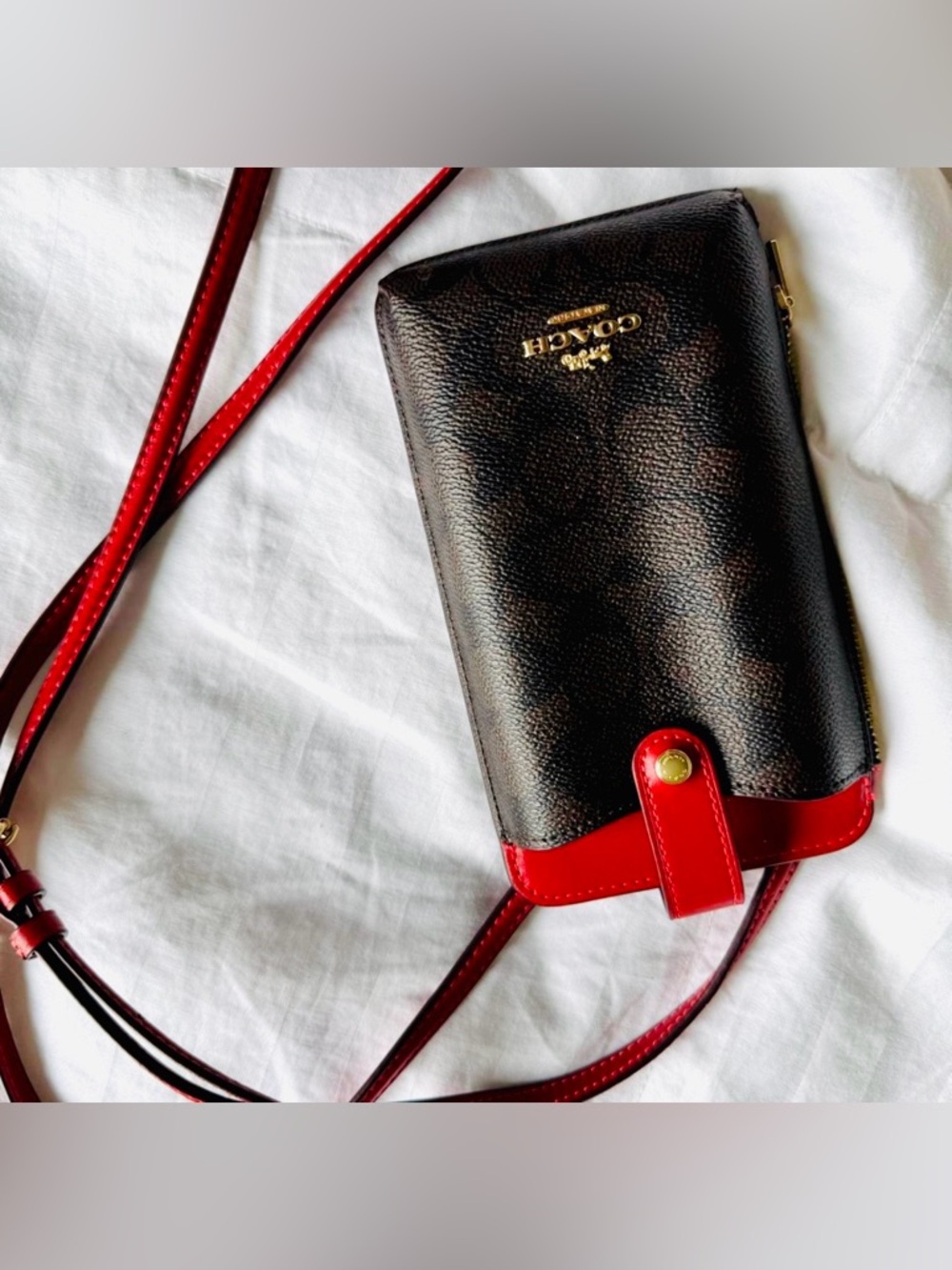 Coach Brown And Red Phone Holder Wallet Bag With Strap And Signature Logo - Picture 2 of 6